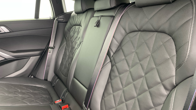 BMW X6 xDrive30d MHT M Sport 5dr Step Auto [Tech/Pro Pk] Diesel Estate - Image 12